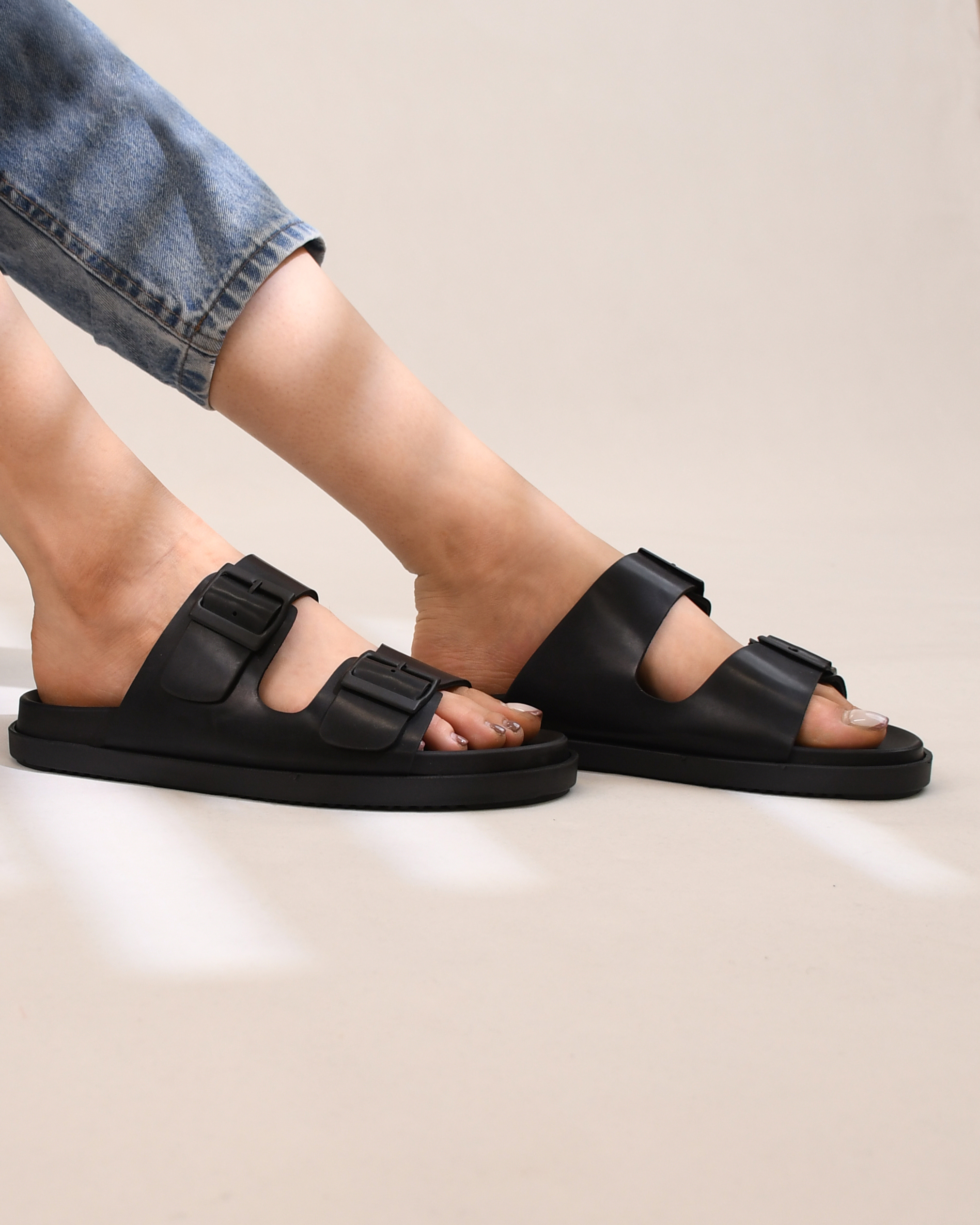 صندل آناهید F005