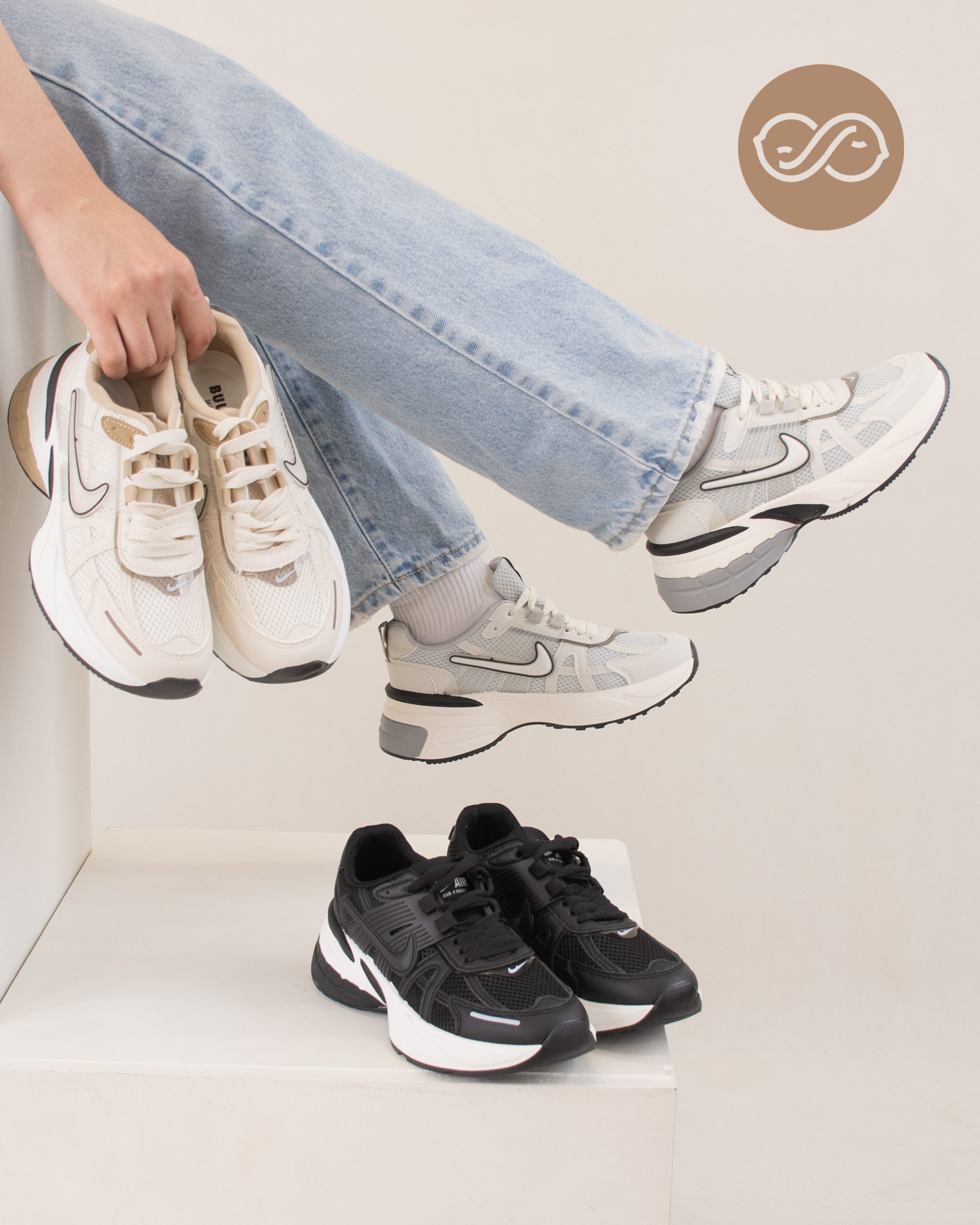 کتونی v2k نایکی d00197