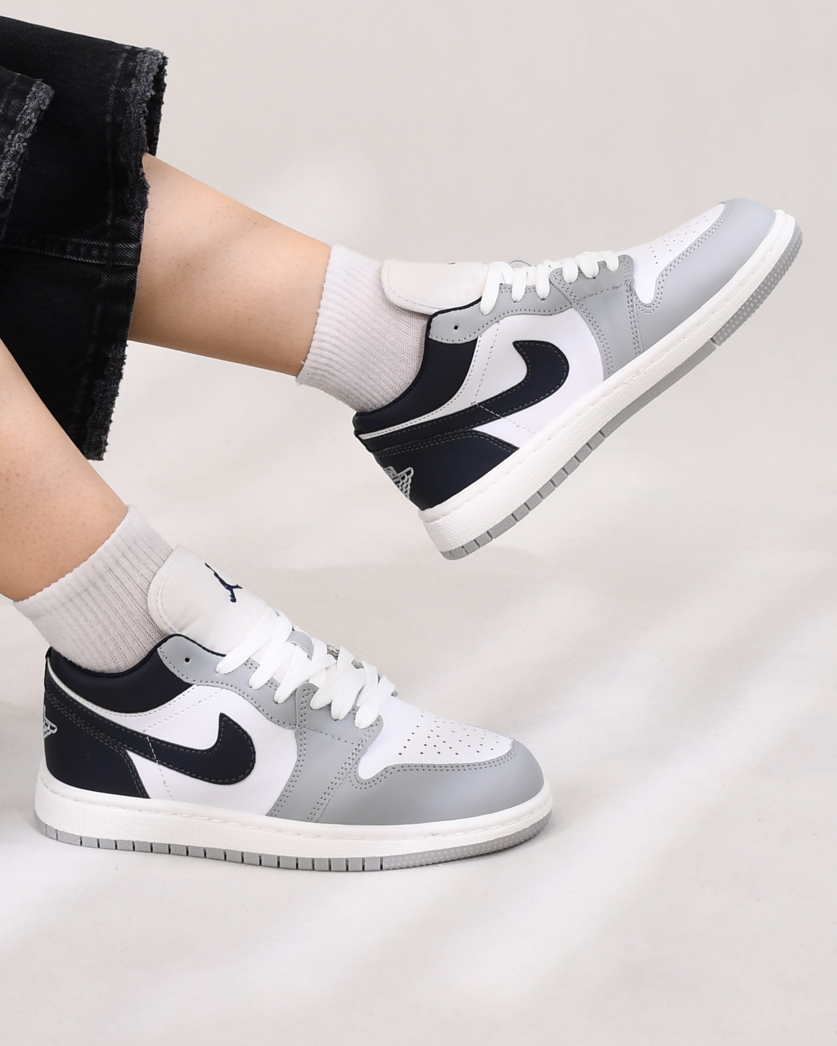 کتونی جردن D00205