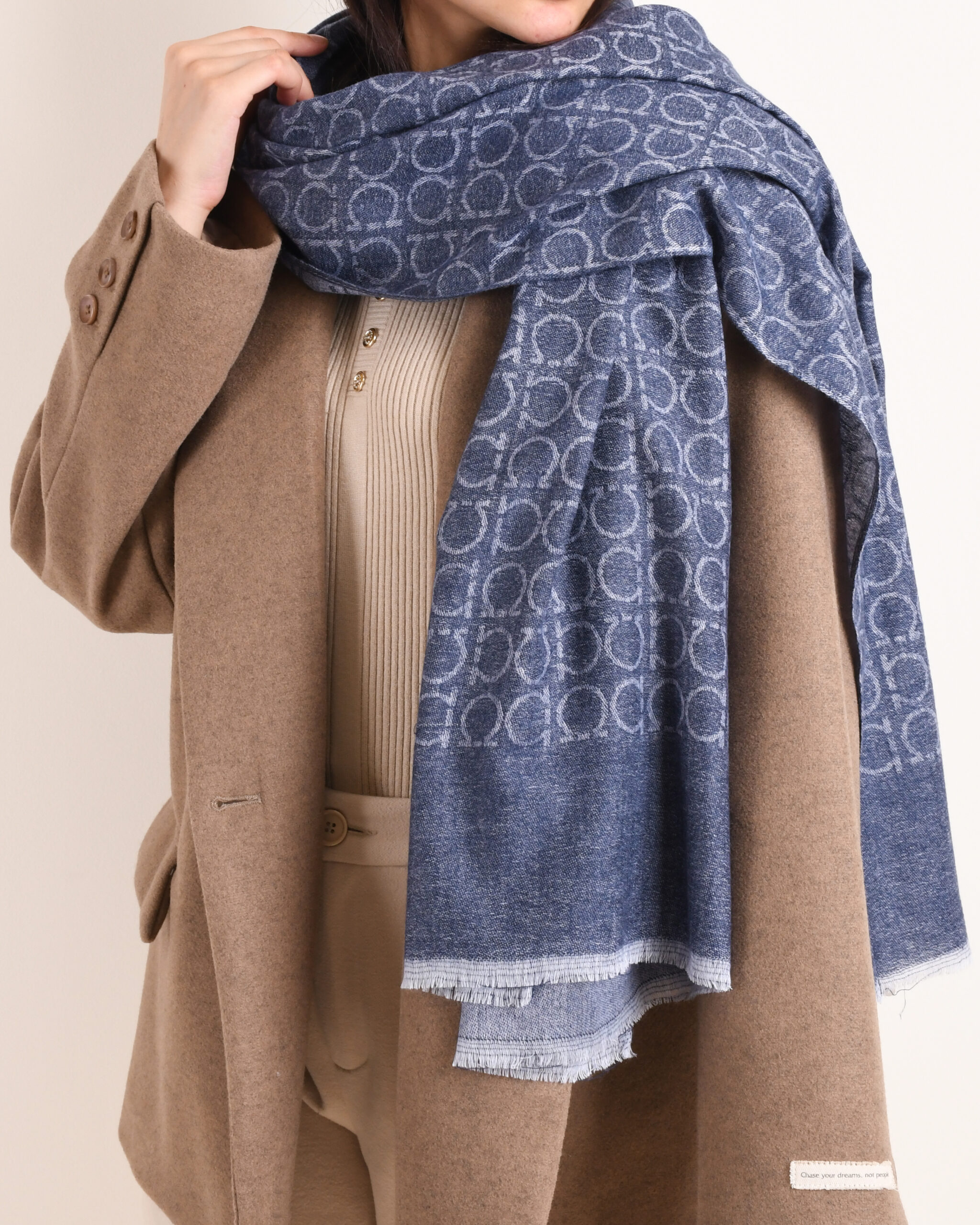 شال مارک (کشمیر ایتالیا )  S00689