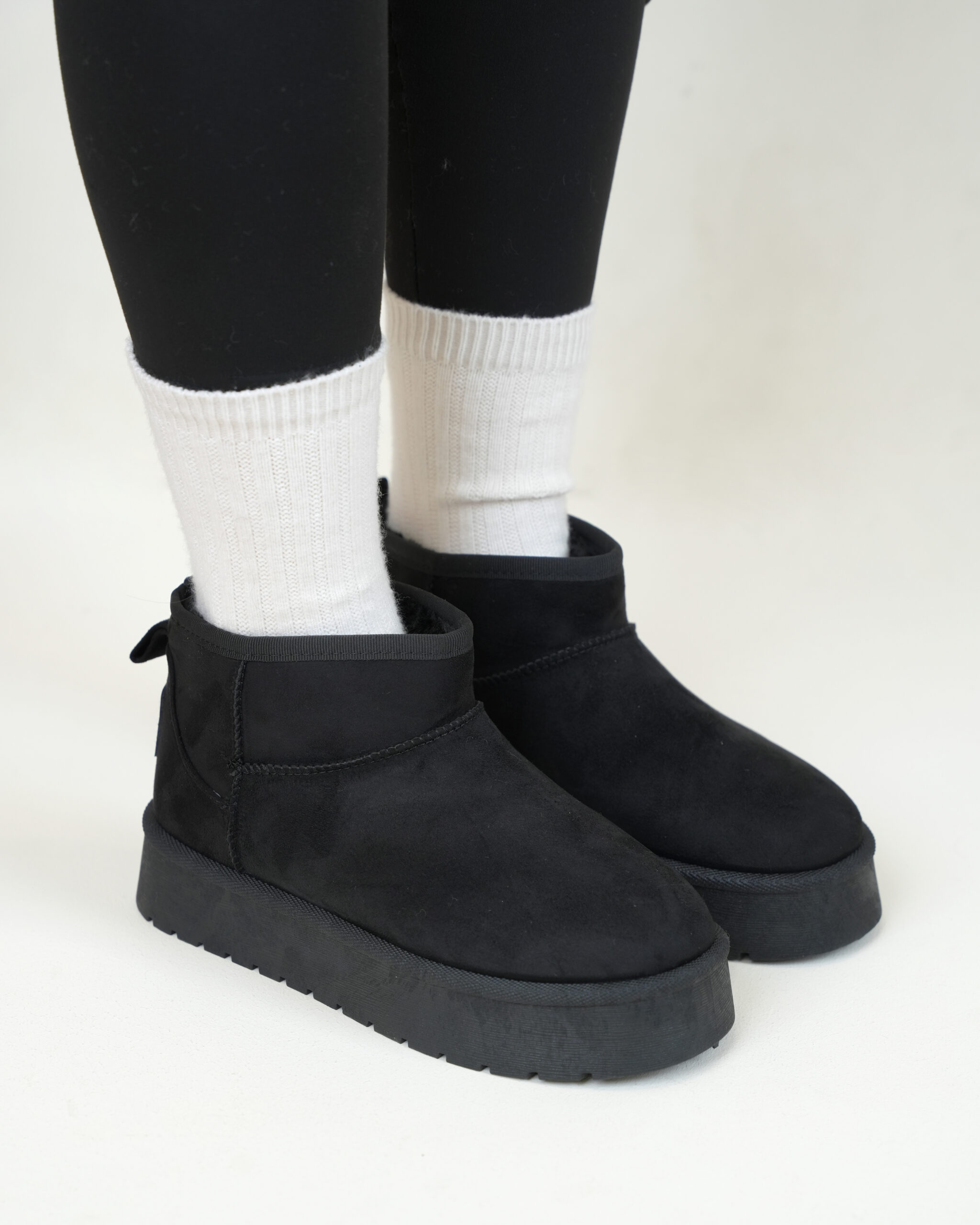 نیم بوت اگ شیکو F0081