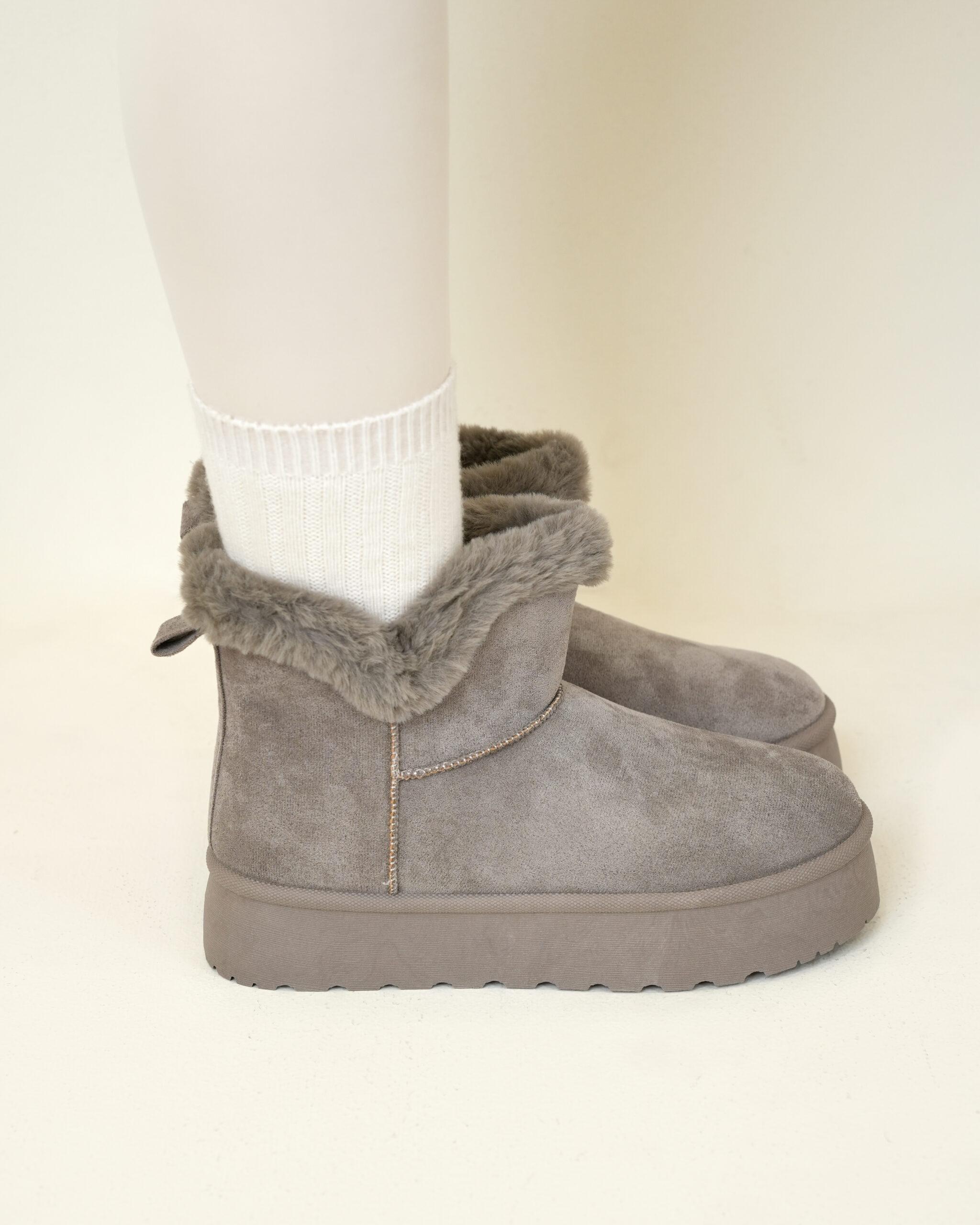 نیم بوت آگ وی خزدار F0080