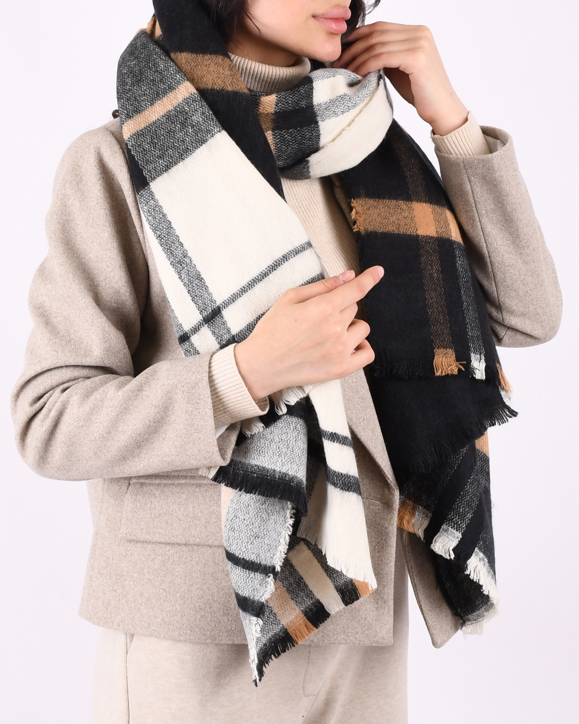 شال موهر چهارخونه S00804