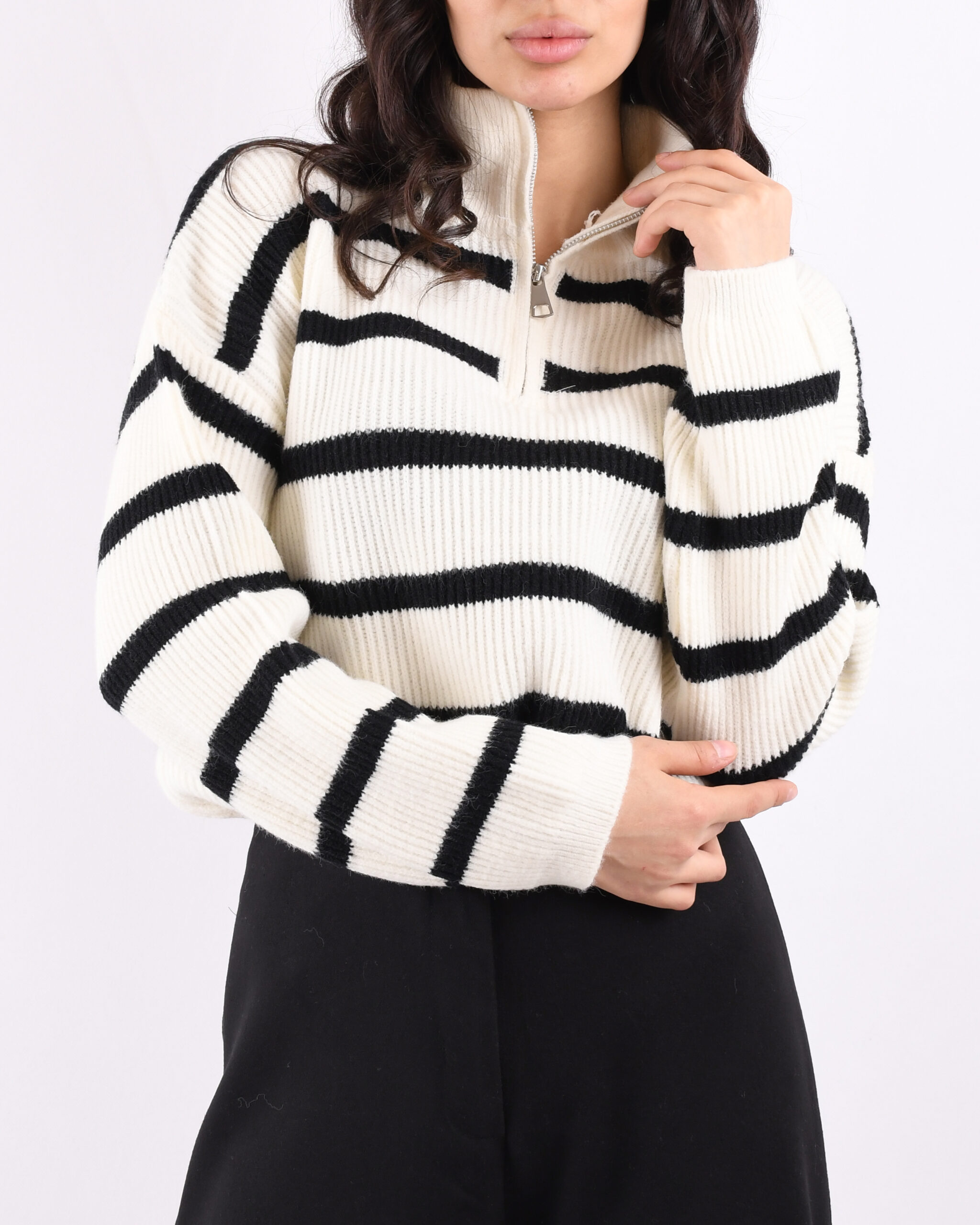 پلیور نیم زیپ راه راه L00116