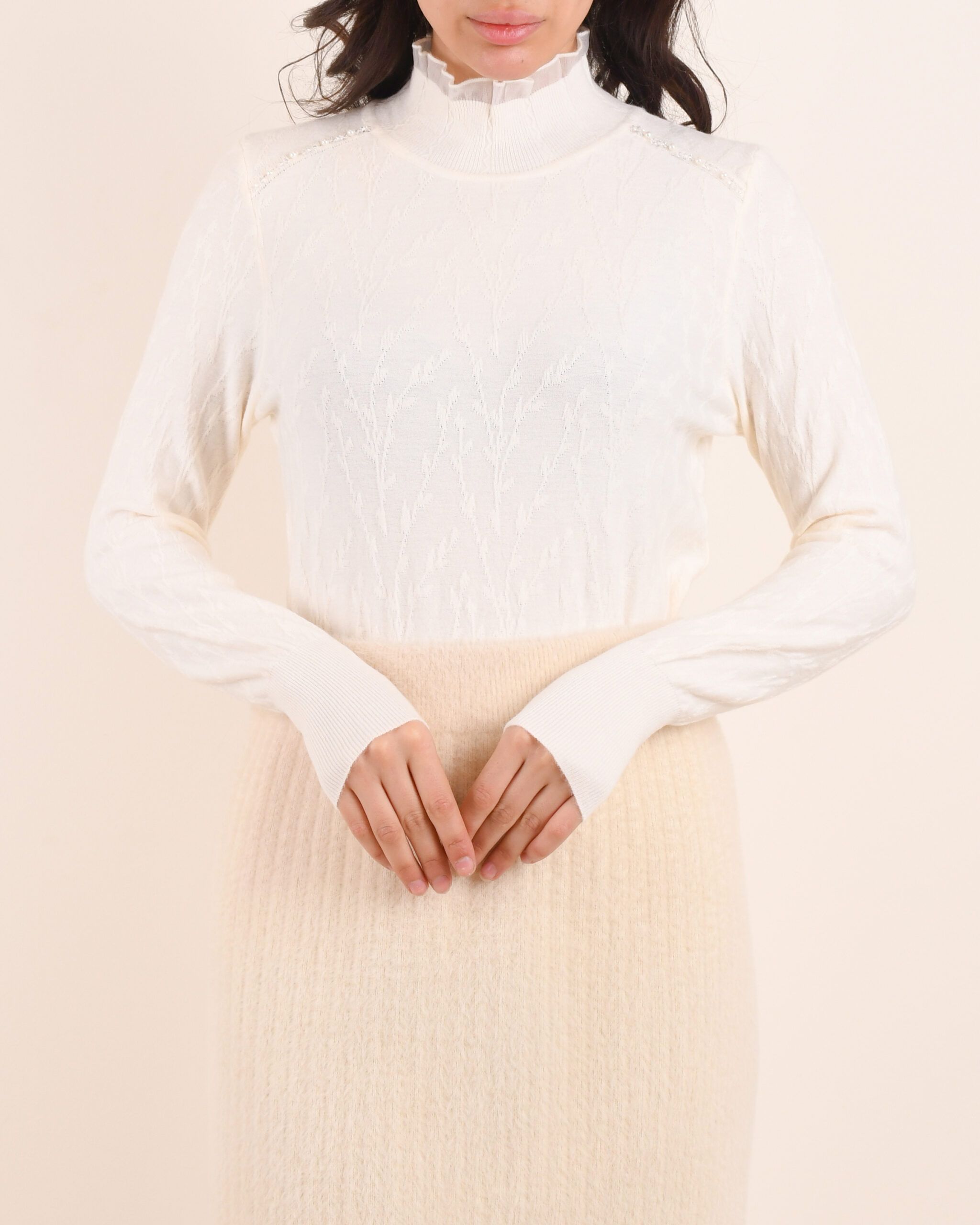 بلوز بافت سرشانه نگین L00390