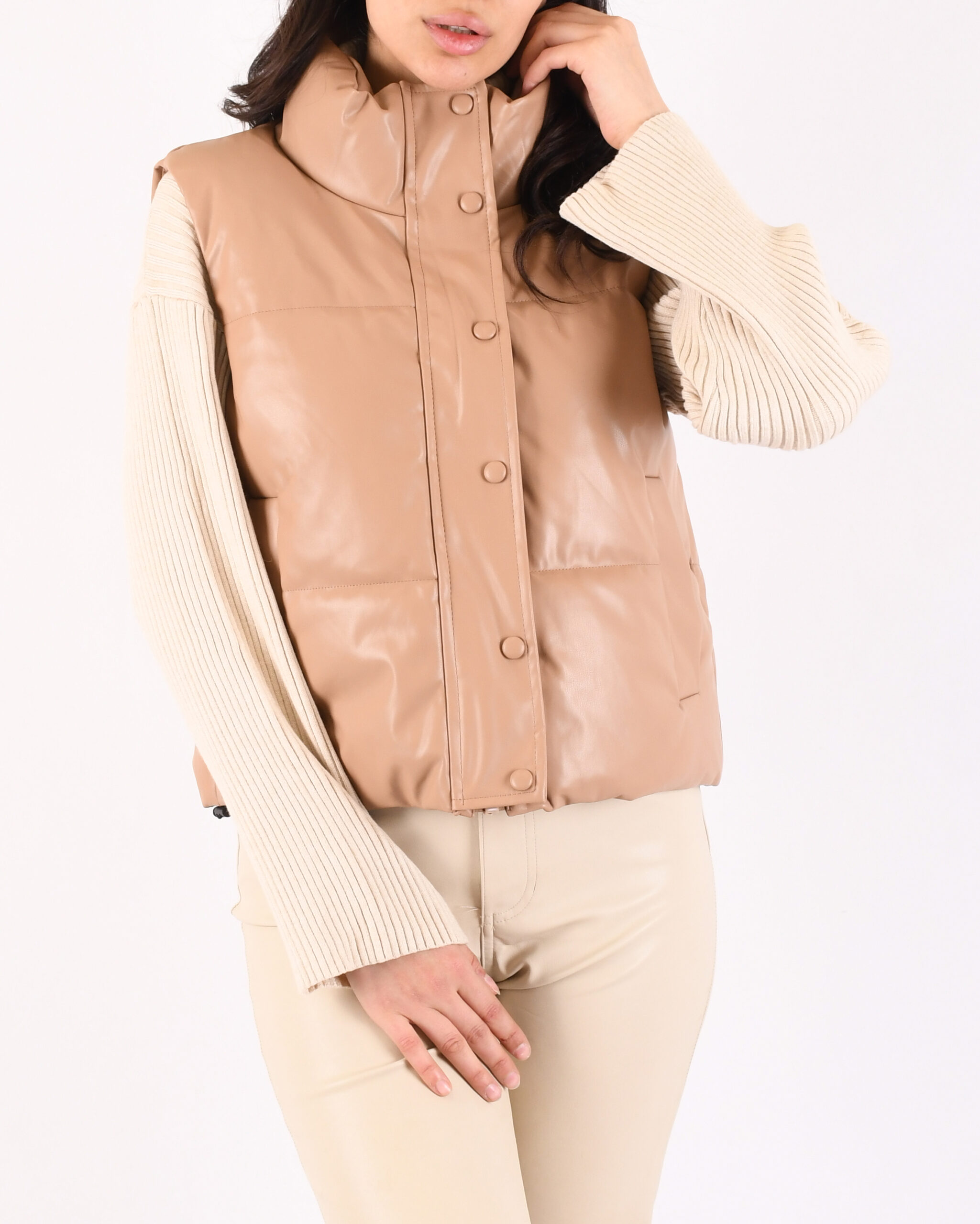 پافر چرم L00252