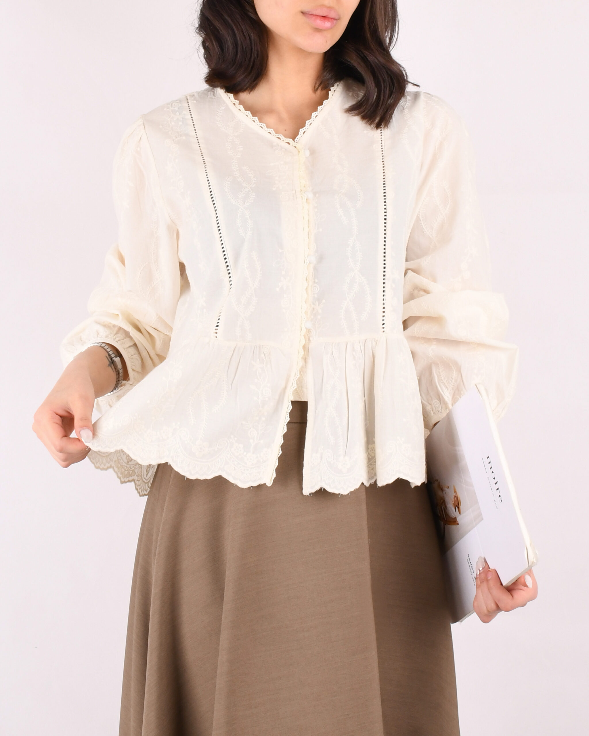 شومیز خامه دوزی جلو دکمه G00149